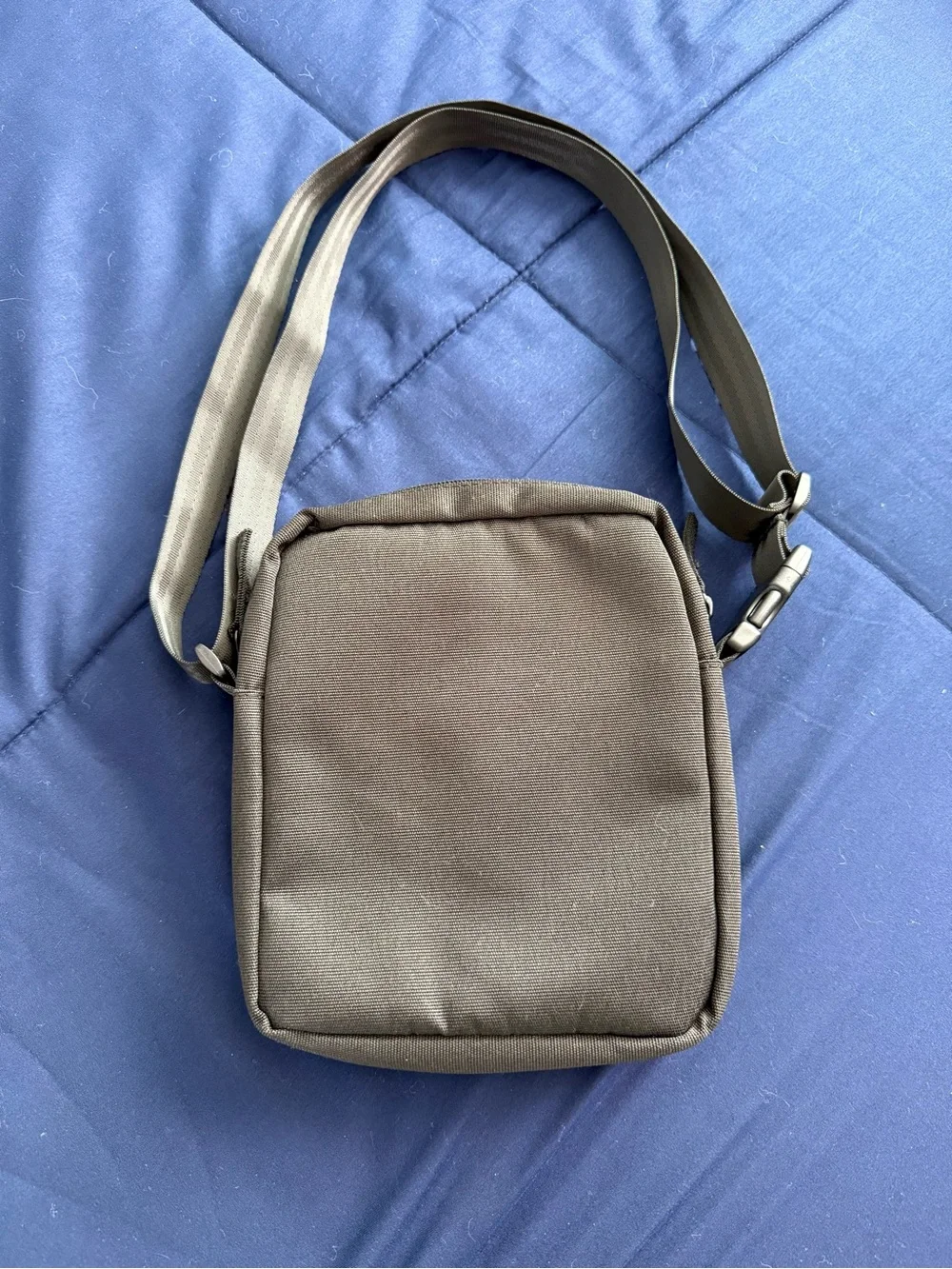 Ben Davis Black Compact Messenger Crossbody Bag